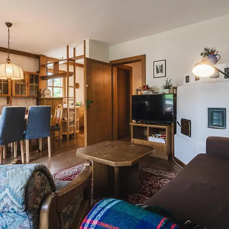 Pulverer Apartment *